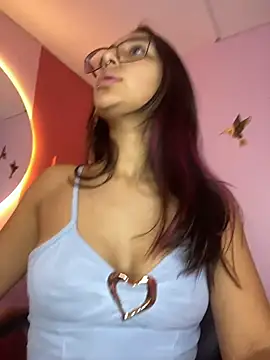 MoonLitDoll webcam