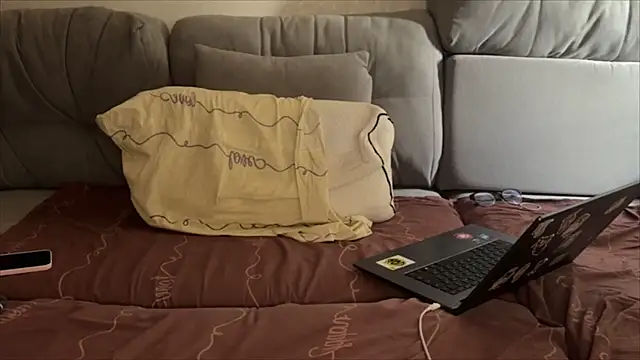 _kamisama webcam