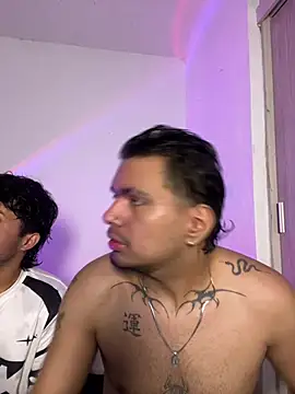 Duolatinhot69 webcam