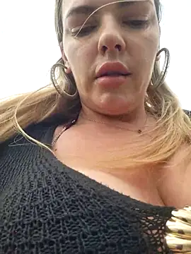 Dirtyfeelin webcam
