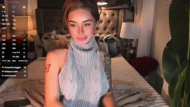 ParisianDoll webcam