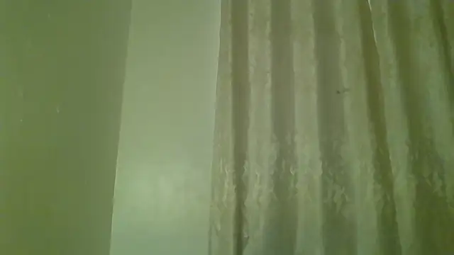 Yours_little_secret webcam