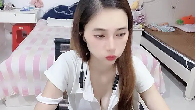 miaomiao-99 webcam
