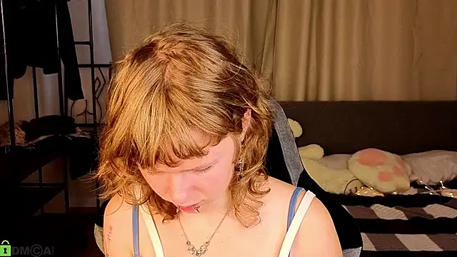 VioletDesiree webcam