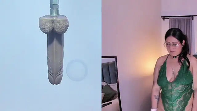 Amber_gold_ webcam