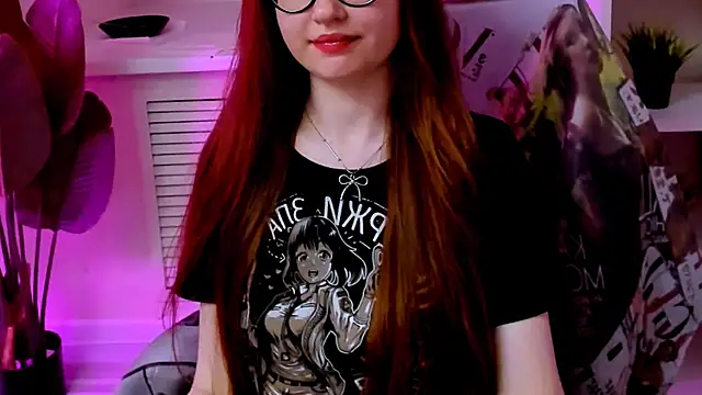 CarolGiggly webcam