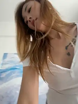 okgirl_23 webcam