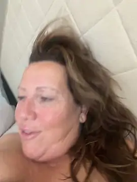 xsexycurvymilf webcam