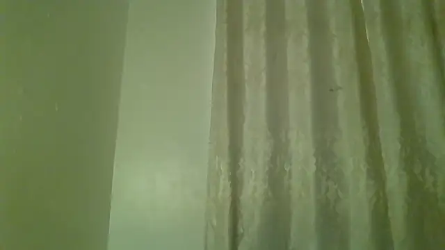 Yours_little_secret webcam
