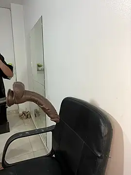 cherry_skinnyy_ webcam