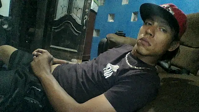 AlexAlejandro13 webcam