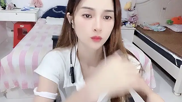 miaomiao-99 webcam