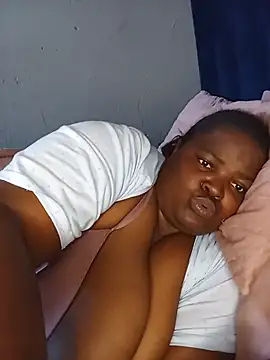 ChubbyLucia webcam