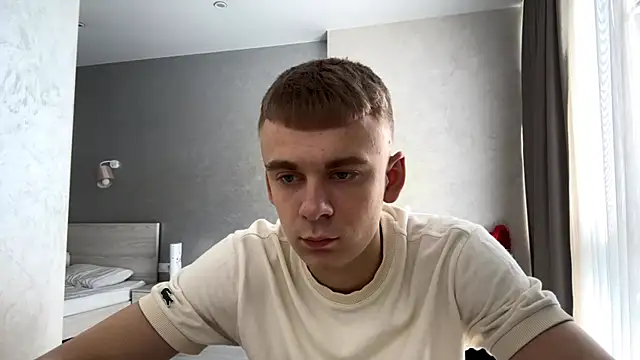 solofury (M twink) - Buy car