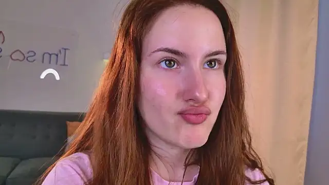 ChloeAster webcam