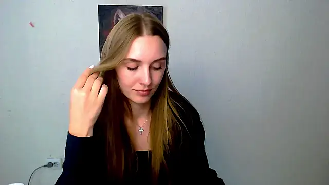 doll_angelina - Doll_Angelina's free webcam - UK Sex Cams