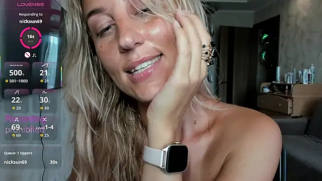 lady_Nati webcam