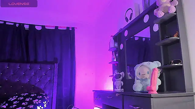 LunaTown1 webcam