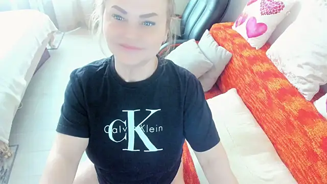 MildMature webcam