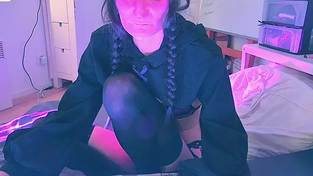 CeriseLapine webcam