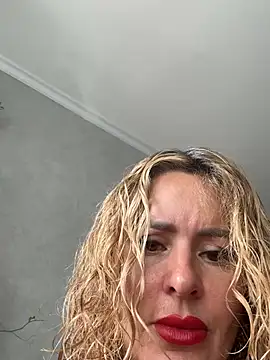 Tania201243 webcam