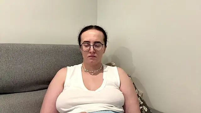 SofiaTease live cam on StripChat