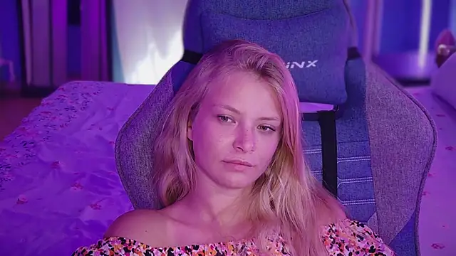 AnastasiaAniess webcam