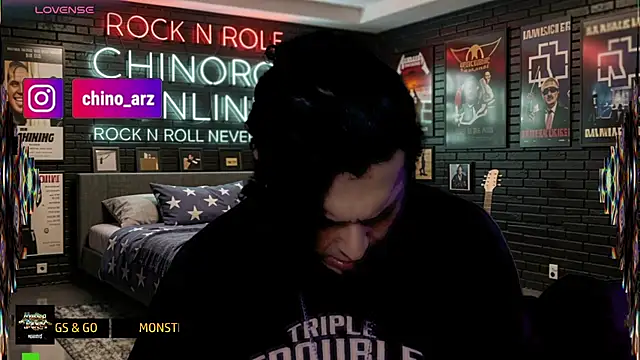 chino_roz webcam