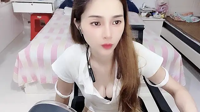 miaomiao-99 - Miaomiao-99's free webcam - UK Sex Cams