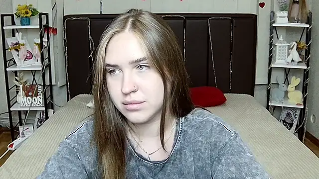 LauraHlot