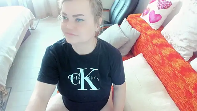 MildMature webcam