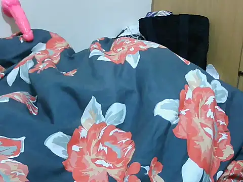 Sweetqueencum webcam