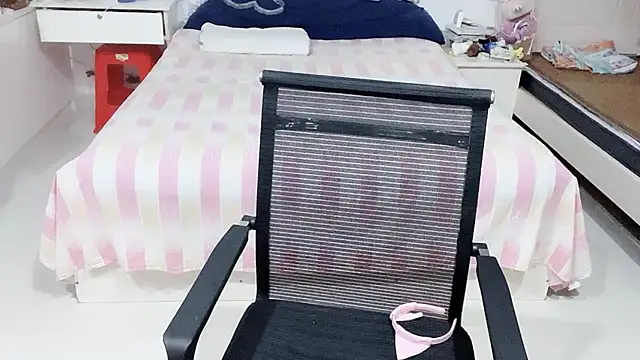 miaomiao-99 webcam