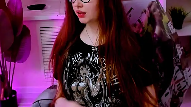 CarolGiggly webcam