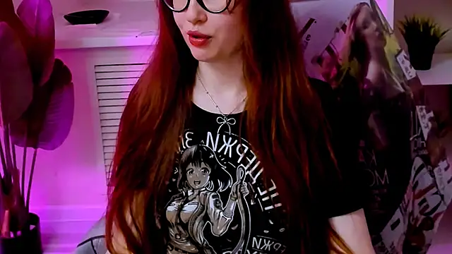 CarolGiggly webcam