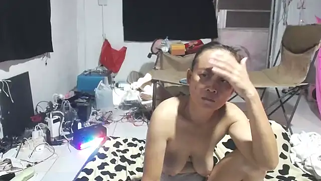 1CuteAndSexy69 webcam