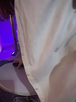 SamanthaaWoods