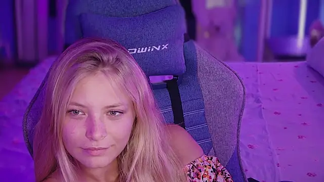 AnastasiaAniess webcam