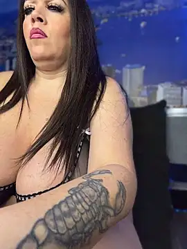 curvyfunlover webcam