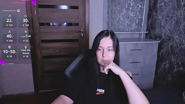 Kristy-Max webcam