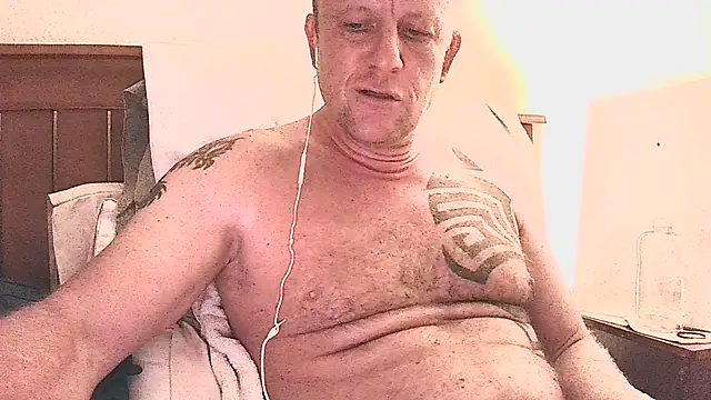 Yournaughty webcam