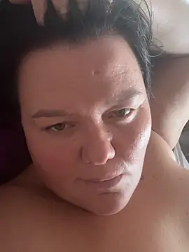 SunnyLeila2101 webcam