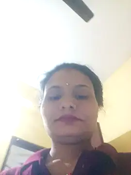 Priti_hote webcam