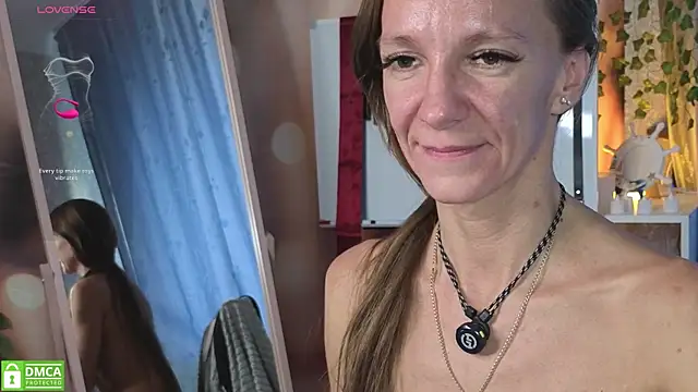 jesica_mooonn webcam