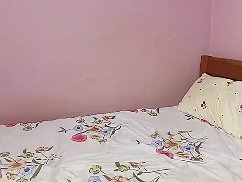 sexy-chocolate23 live cam on StripChat