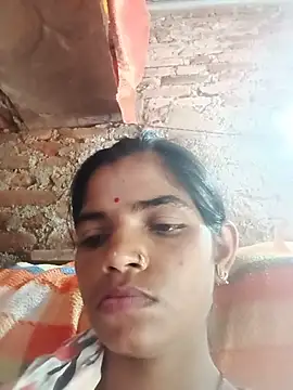 Cut_usha35 webcam