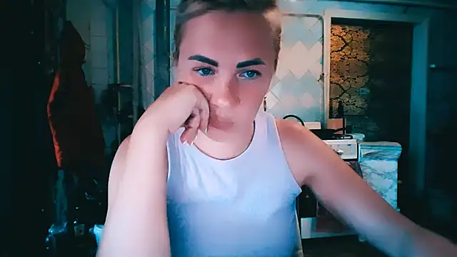 LilaCandy6 webcam