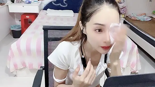 miaomiao-99 webcam