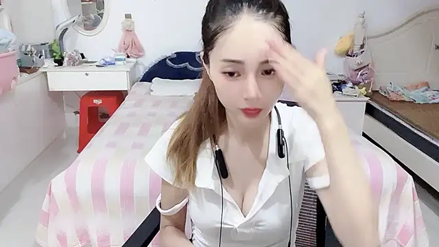 miaomiao-99 live cam on StripChat