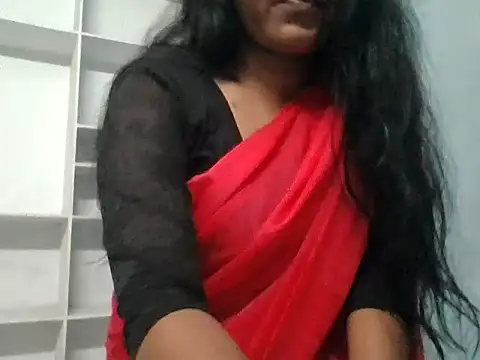 Rathi-priyaa live cam on StripChat